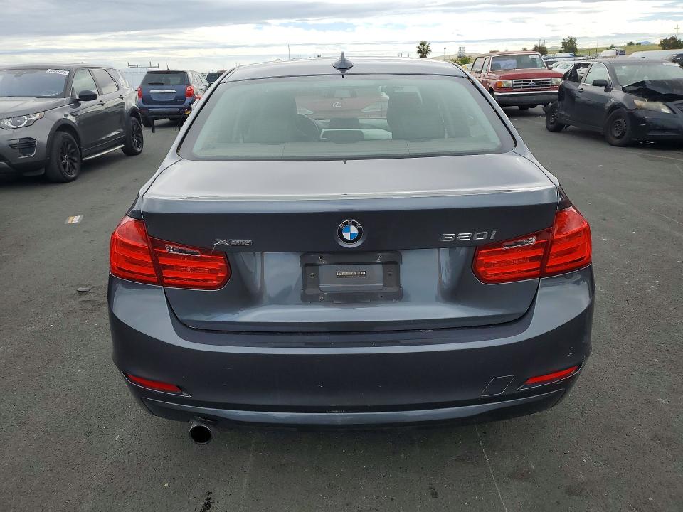 2014 BMW 3er VIN WBA3C3G58ENS71130 COPART salvage auction — REAR END, Ca - Salvage Certificate, sold $1,500 on 2026-07-08 (photo 6)