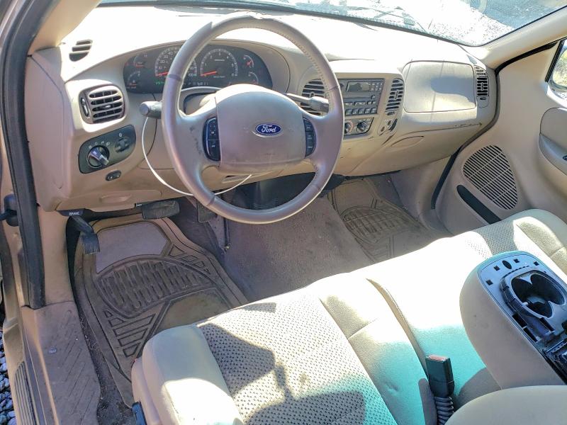 2002 Ford F-150 VIN 1FTRX17L12NB94407 COPART salvage auction — MINOR DENT/SCRATCHES, NV - SALVAGE TITLE, sold $425 on 2026-07-02 (photo 8)