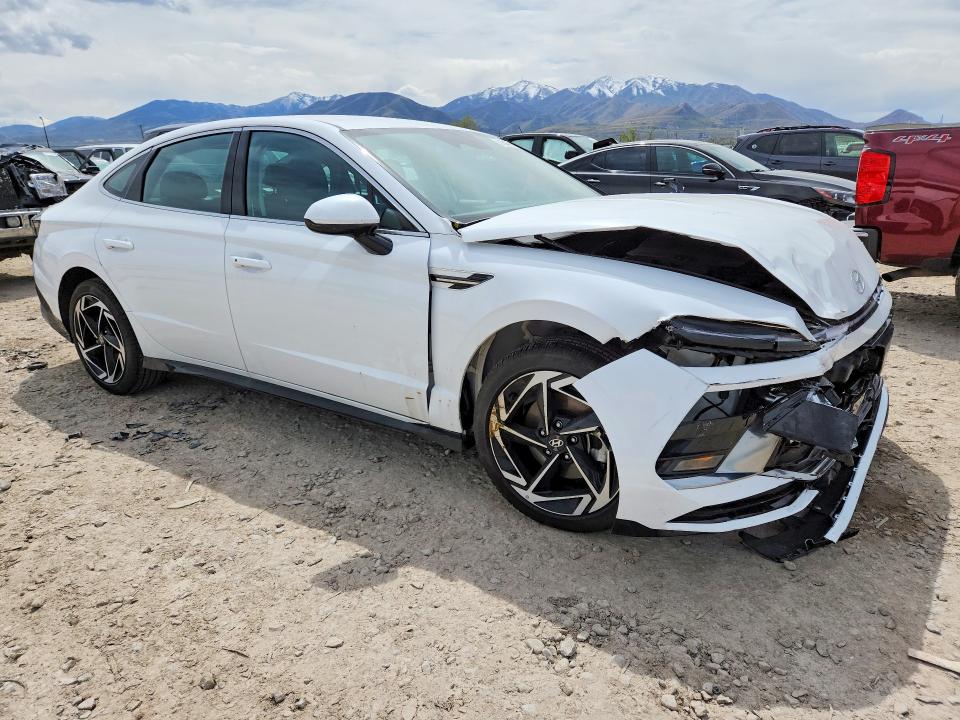 2026 Hyundai Sonata VIN KMHL64JA7TA524816 COPART salvage auction — FRONT END, Ut - Salvage Certificate, sold $9,000 on 2026-07-07 (photo 4)