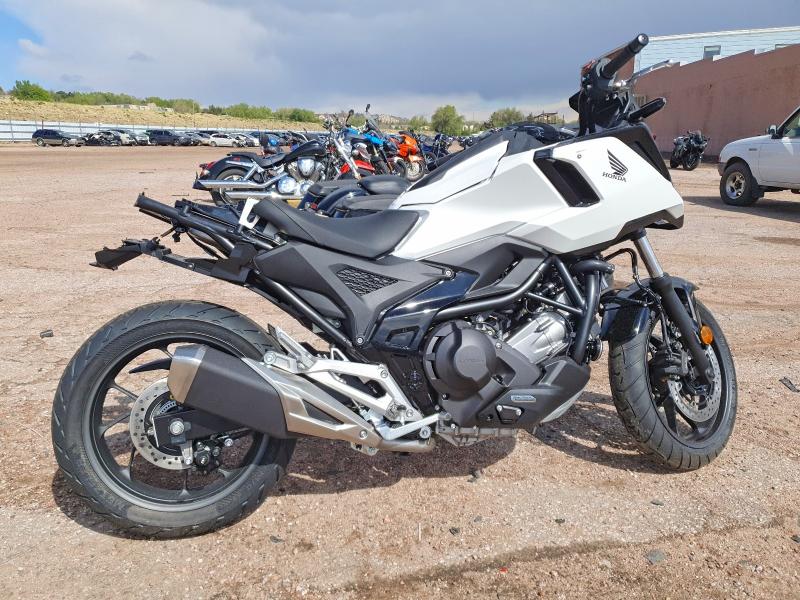 2026 Honda Nc VIN JH2RH2313TK100366 — COPART salvage auction photo
