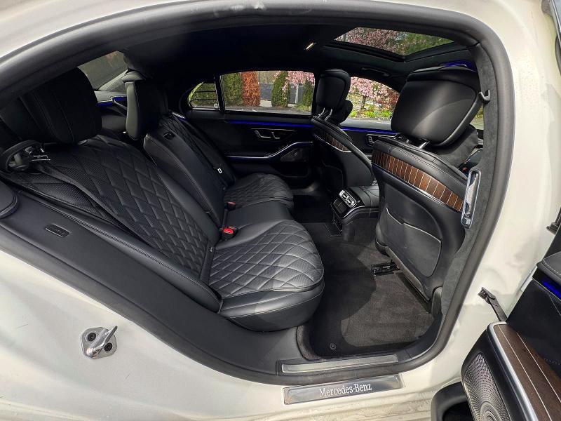 2023 Mercedes-benz S class VIN W1K6G7GB7PA182621 COPART salvage auction — MINOR DENT/SCRATCHES, Wv - Certificate Of Title, sold $51,000 on 2026-07-27 (photo 8)