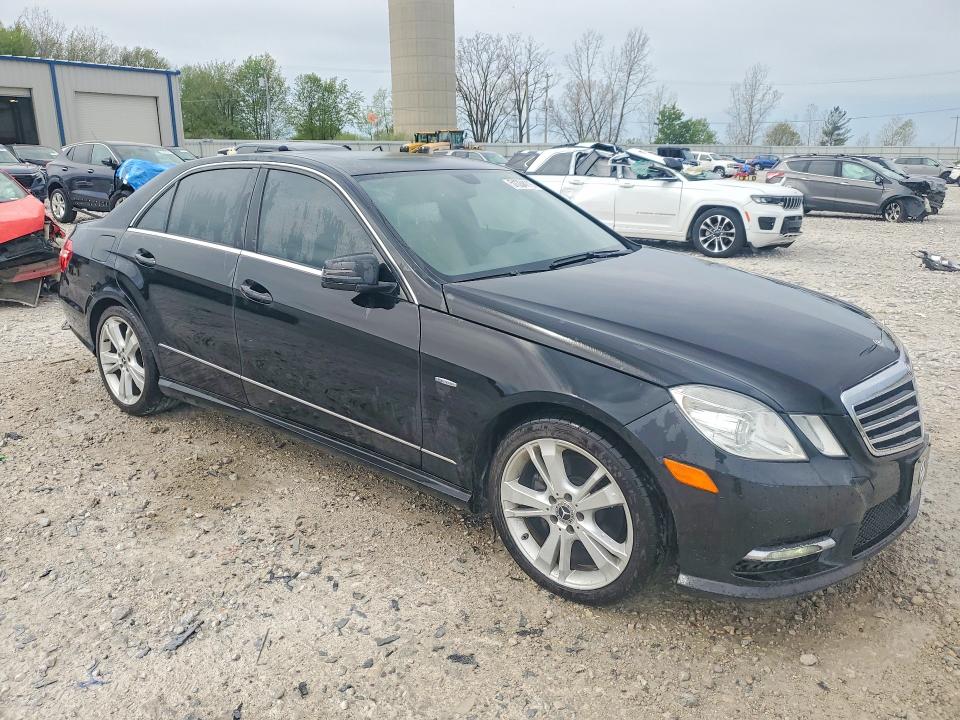 2012 Mercedes-benz E-klasse VIN WDDHF8JB9CA611813 COPART salvage auction — UNDERCARRIAGE, Mi - Certificate Of Title, sold $1,300 on 2026-07-09 (photo 4)