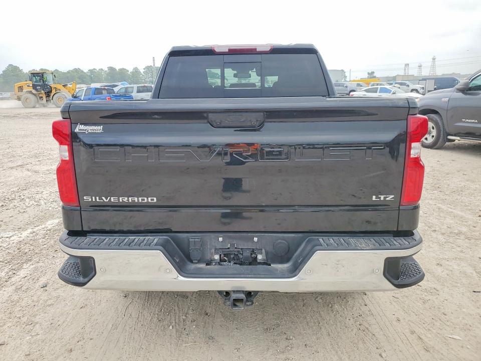 2026 Chevrolet Silverado VIN 1GCPAEE89TZ102629 COPART salvage auction — SIDE, Tx - Salvage Vehicle Title, sold $33,250 on 2026-07-24 (photo 6)