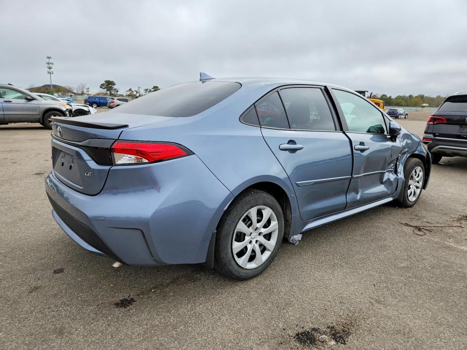 2020 Toyota Corolla VIN 5YFEPRAE1LP139113 COPART salvage auction — SIDE, Salvage Title, sold $4,900 on 2026-07-20 (photo 3)