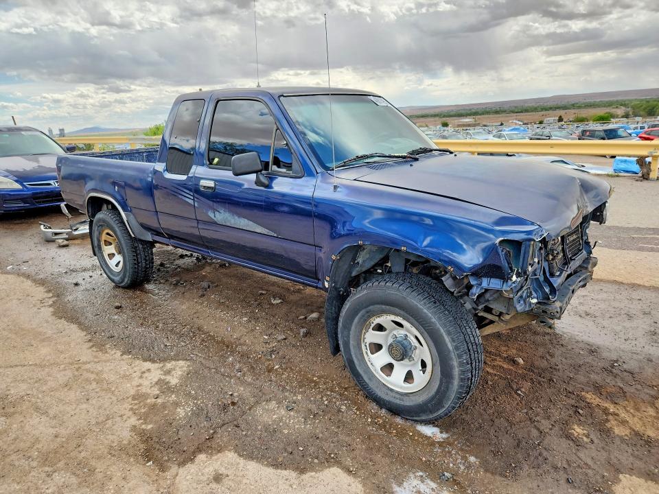 1993 Toyota Pickup VIN JT4VN13DXP5116170 COPART salvage auction — FRONT END, Nm - Cert Of Title-Salvage, sold $6,900 on 2026-07-13 (photo 4)