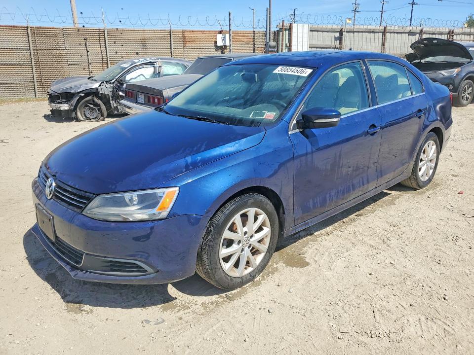 2014 Volkswagen Jetta VIN 3VWD17AJ1EM376593 COPART salvage auction — MINOR DENT/SCRATCHES, CA, sold $500 on 2026-08-17 (photo 1)