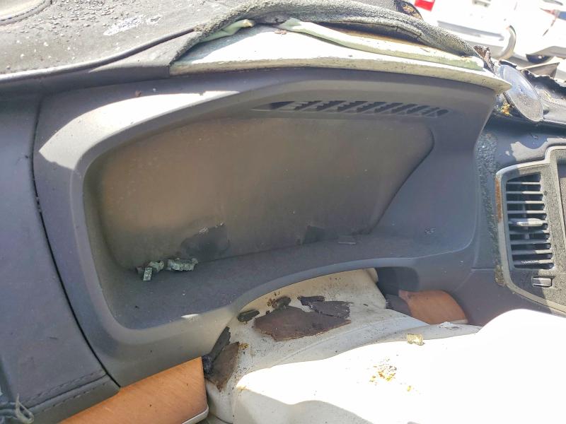 2016 Volvo Xc90 VIN YV4A22PL7G1032293 COPART salvage auction — ENGINE BURN, Ca - Non-Repairable Vehicle Cert, sold $225 on 2026-07-31 (photo 9)
