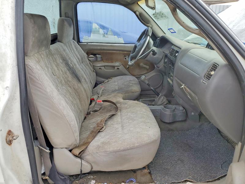 2002 Toyota Tacoma VIN 5TENL42N52Z122045 COPART salvage auction — NORMAL WEAR, Tx - Certificate Of Title, sold $2,300 on 2026-07-10 (photo 7)