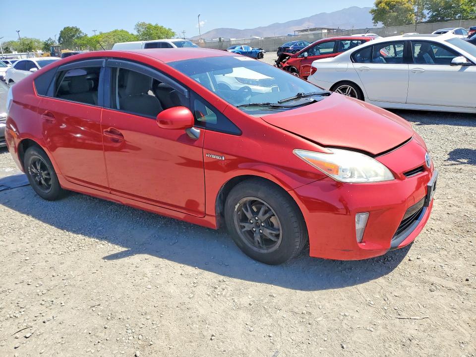 2014 Toyota Prius VIN JTDKN3DU9E1775939 COPART salvage auction — MINOR DENT/SCRATCHES, CA - DIS/DLR/EXP ONLY CLEAN TITLE, sold $1,350 on 2026-07-28 (photo 4)