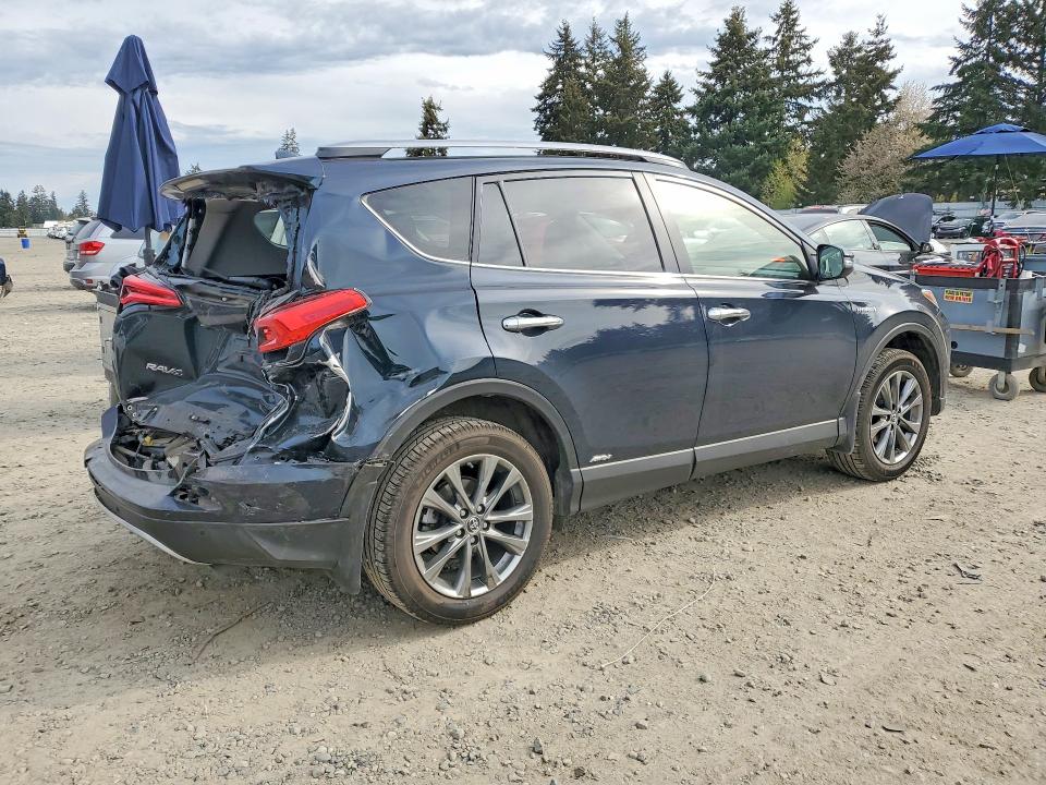 2018 Toyota Rav 4 VIN JTMDJREV4JD195439 COPART salvage auction — REAR END, WA - BILL OF SALE, sold $6,000 on 2026-07-02 (photo 3)