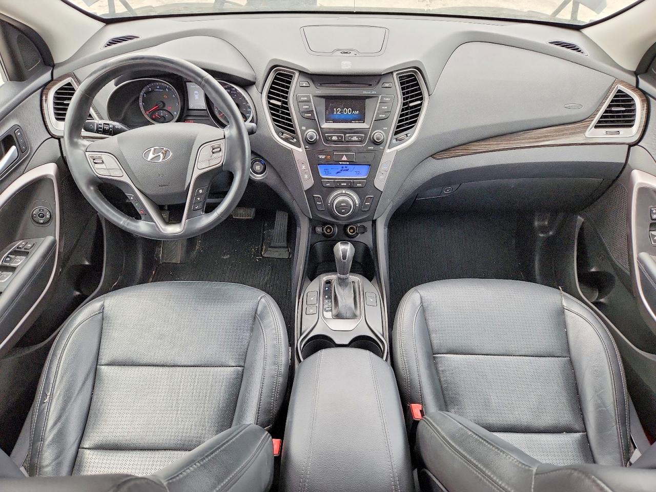 2015 Hyundai Santa Fe VIN 5XYZUDLB1FG271300 COPART salvage auction — Normal Wear, ON - PERMIT NO BRAND - FIT, sold $60 on 2026-07-09 (photo 8)