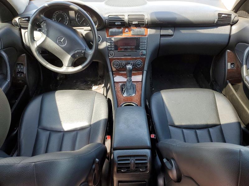 2007 Mercedes-benz C class VIN WDBRF52H07F866700 COPART salvage auction — MINOR DENT/SCRATCHES, On - Permit No Brand - Unfit, sold $525 on 2026-07-16 (photo 8)