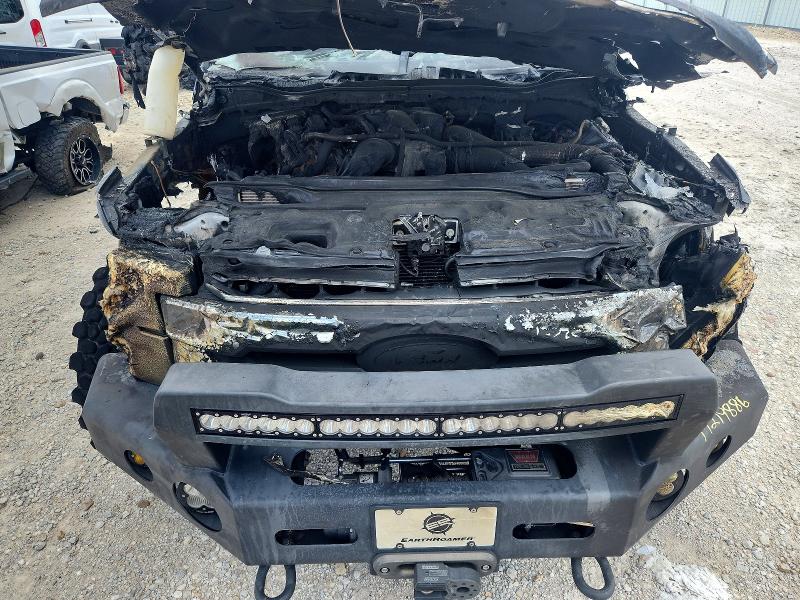 2017 Ford F-550 super duty VIN 1FD0W5HT7HEE64410 COPART salvage auction — Burn Engine, TX - SALVAGE VEHICLE TITLE, sold $31,500 on 2026-07-28 (photo 7)