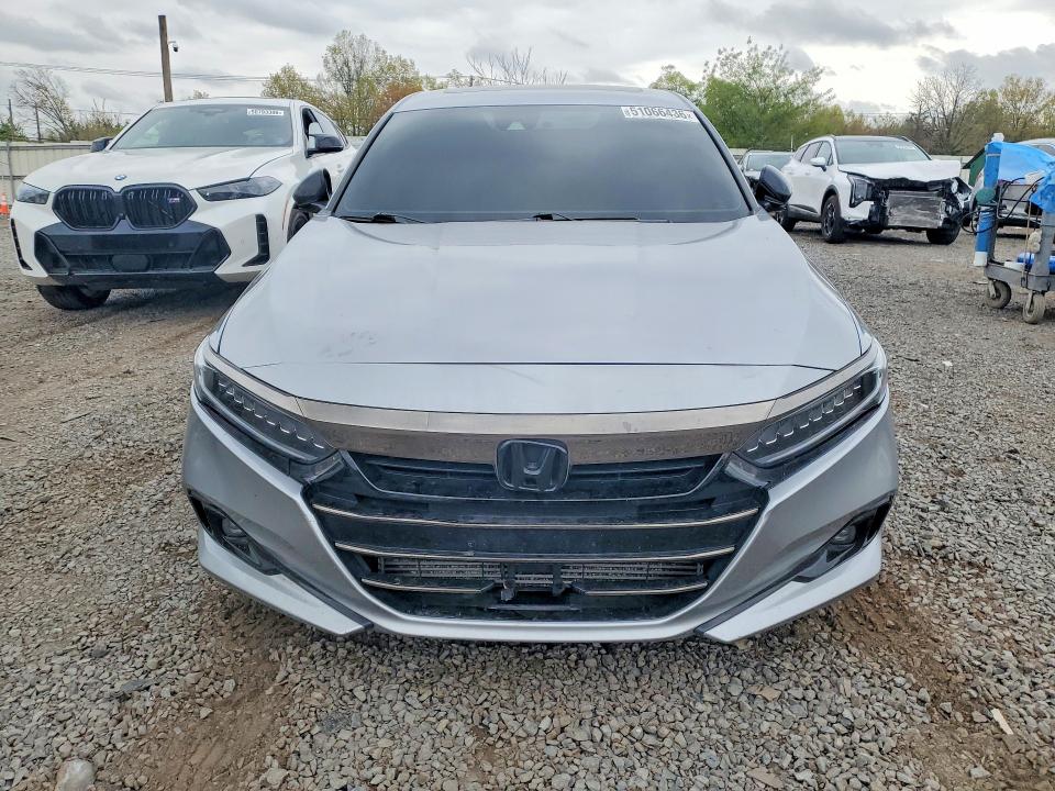2021 Honda Accord VIN 1HGCV2F38MA006755 COPART salvage auction — MINOR DENT/SCRATCHES, NJ - CERT OF TITLE-SALVAGE, sold $9,100 on 2026-07-31 (photo 5)
