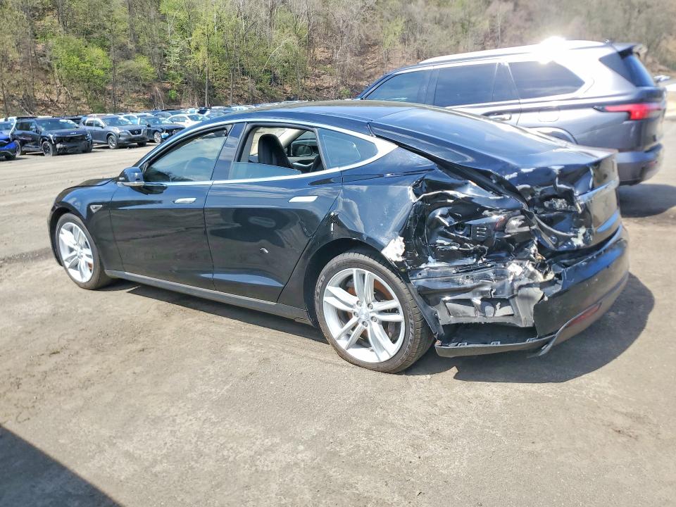 2015 Tesla Model s VIN 5YJSA1E27FF119731 COPART salvage auction — REAR END, Nj - Cert Of Title-Salvage, sold $5,600 on 2026-08-19 (photo 2)