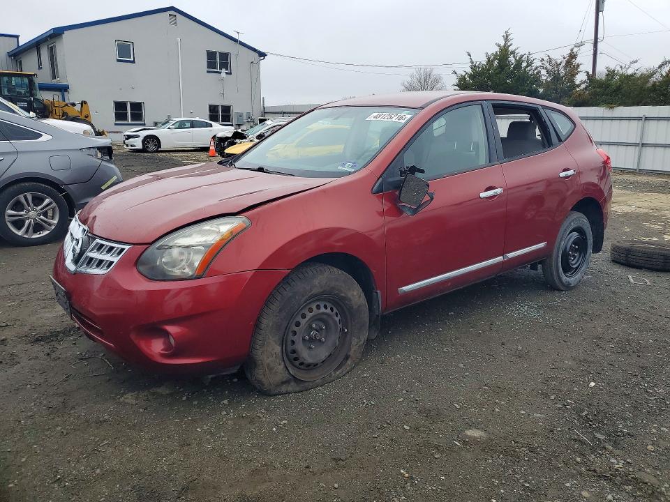 2015 Nissan Rogue VIN JN8AS5MT1FW152802 COPART salvage auction — VANDALISM, Nj - Cert Of Title-Salvage, sold $375 on 2026-07-27 (photo 1)