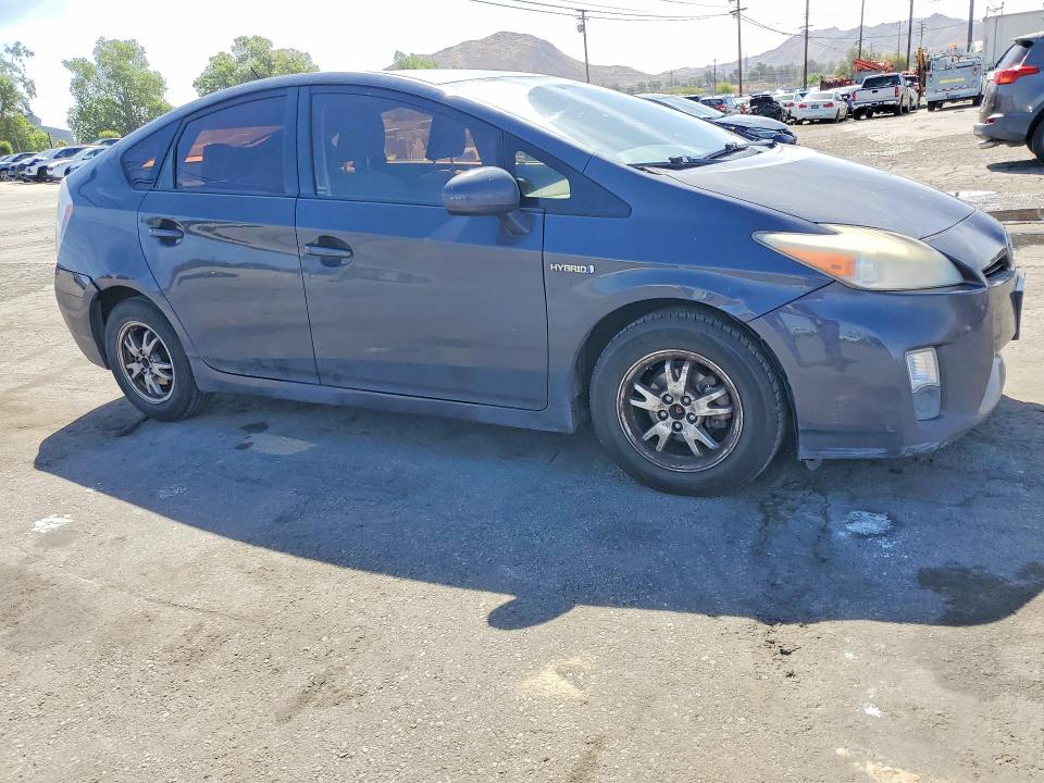 2011 Toyota Prius VIN JTDKN3DU2B1335637 COPART salvage auction — FRONT END, CA - SALVAGE CERTIFICATE, sold $500 on 2026-07-09 (photo 4)