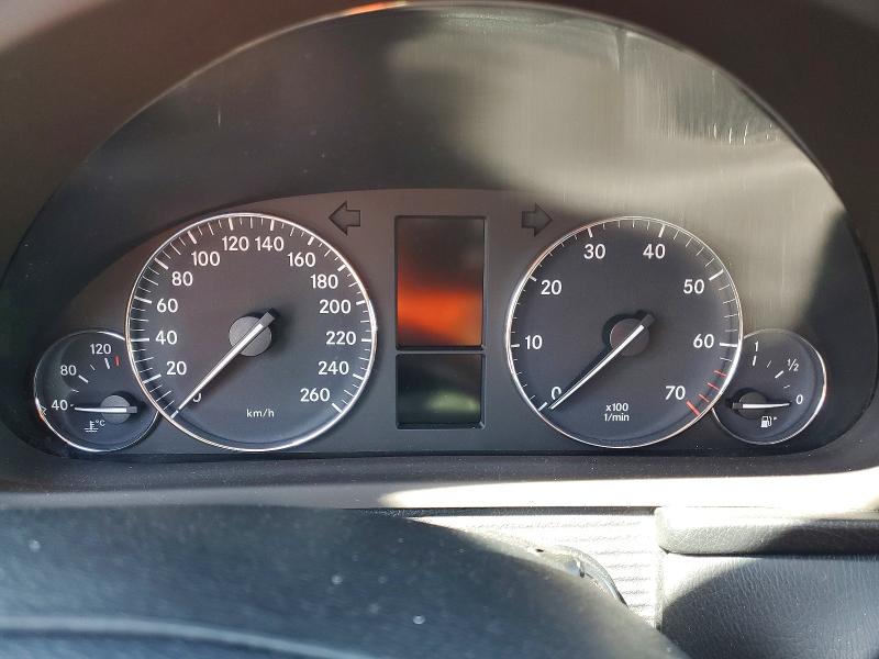 2007 Mercedes-benz C class VIN WDBRF52H07F866700 COPART salvage auction — MINOR DENT/SCRATCHES, On - Permit No Brand - Unfit, sold $525 on 2026-07-16 (photo 9)