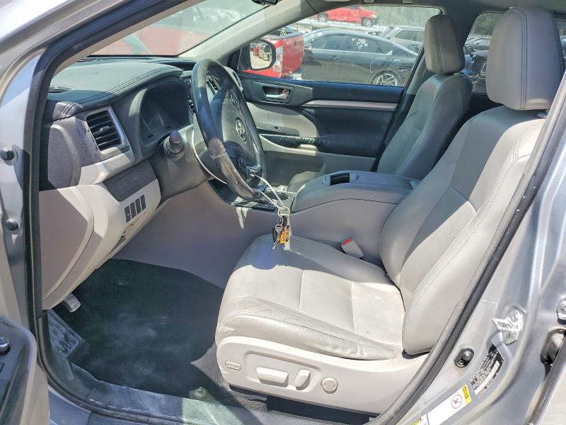 2014 Toyota Highlander VIN 5TDJKRFH3ES042537 COPART salvage auction — FRONT END, Salvage Title, sold $3,100 on 2026-07-28 (photo 7)