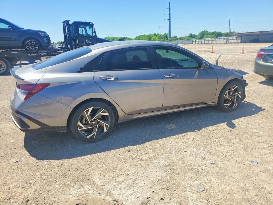 2025 Hyundai Elantra VIN KMHLM4DG9SU887251 COPART salvage auction — FRONT END, TX, sold $5,000 on 2026-07-22 (photo 3)