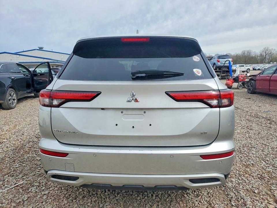 2022 Mitsubishi Outlander VIN JA4J3UA81NZ082924 COPART salvage auction — MECHANICAL, Ny - Certificate Of Title (P), sold $7,400 on 2026-07-20 (photo 6)