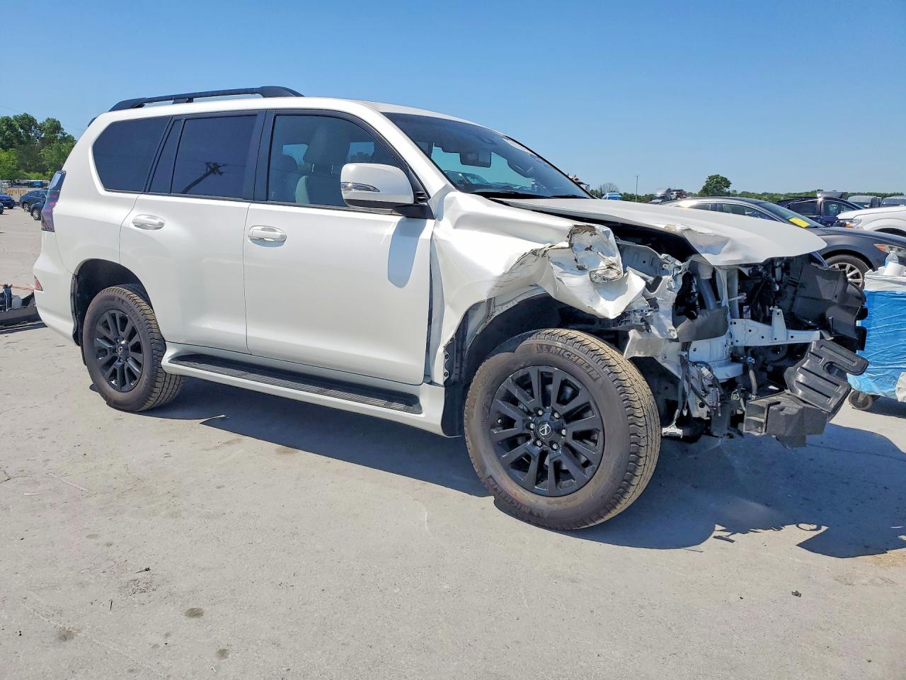 2023 Lexus GX VIN JTJSM7BX5P5350296 COPART salvage auction — Front End, Sc - Salvage Title, sold $32,250 on 2026-07-08 (photo 4)