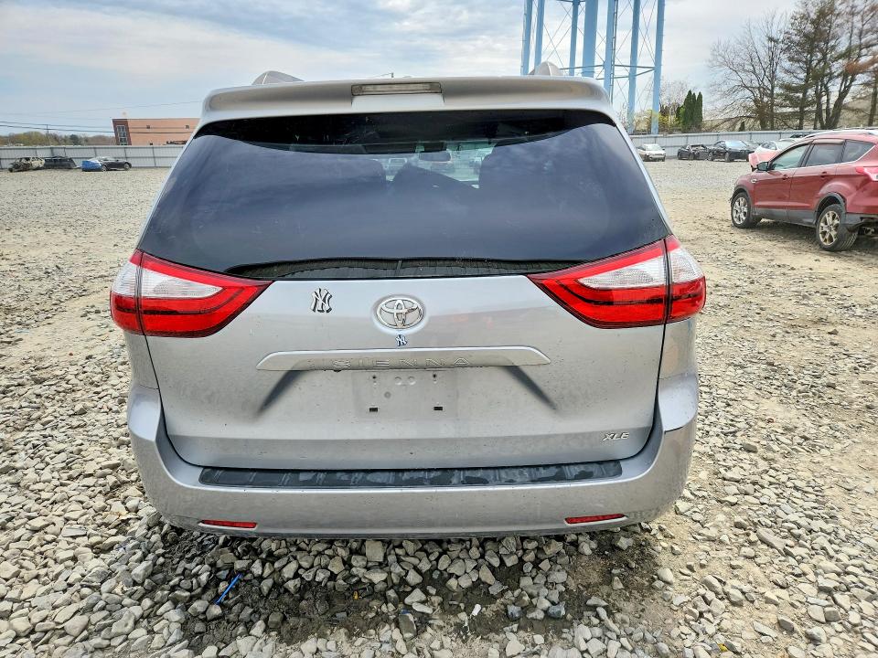 2015 Toyota Sienna VIN 5TDYK3DC5FS537715 COPART salvage auction — FRONT END, Nj - Cert Of Title-Salvage, sold $1,600 on 2026-07-22 (photo 6)