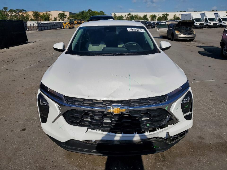 2025 Chevrolet Trax VIN KL77LFEPXSC106744 COPART salvage auction — REAR END, Salvage Title, sold $4,750 on 2026-07-16 (photo 5)