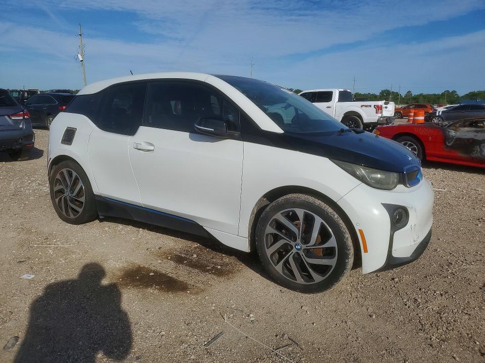 2017 BMW I3 VIN WBY1Z6C59HV548127 COPART salvage auction — MINOR DENT/SCRATCHES, Mt - Certificate Of Title, sold $2,350 on 2026-07-08 (photo 4)