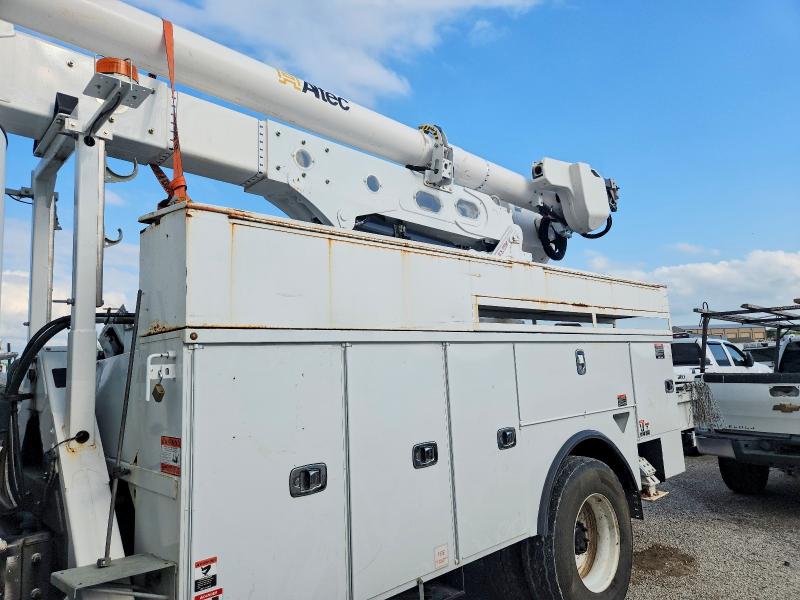 2025 Freightliner M2 106 VIN 1FVDCXFC5SHVY2804 COPART salvage auction — SIDE, TX - SALVAGE VEHICLE TITLE, sold $16,400 on 2026-07-09 (photo 6)