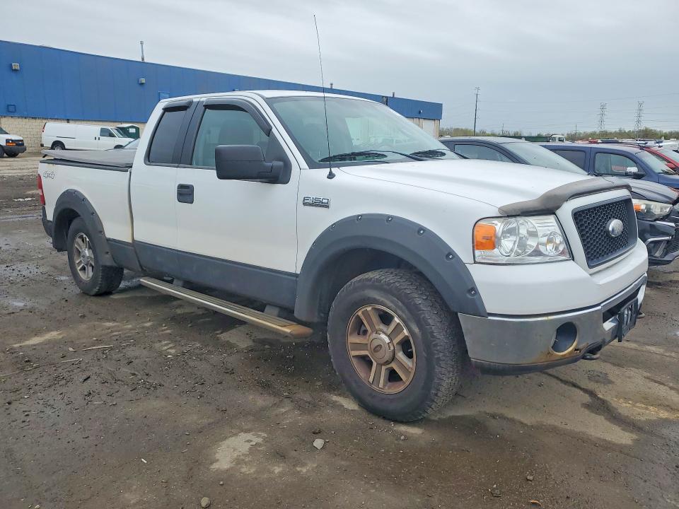 2006 Ford F-150 lightning VIN 1FTPX14526NA88972 COPART salvage auction — MINOR DENT/SCRATCHES, Oh - Dealer Only Clean Title, sold $650 on 2026-07-02 (photo 4)