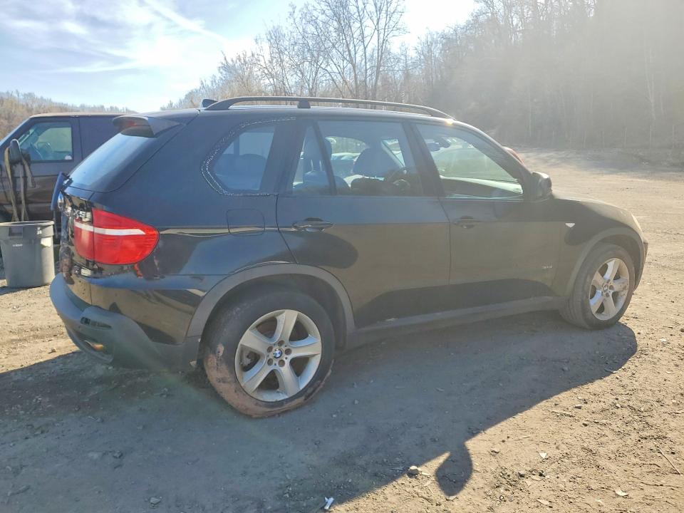 2007 BMW X5 VIN 4USFE43597LY77678 COPART salvage auction — WATER/FLOOD, NY - CERTIFICATE OF TITLE, sold $350 on 2026-07-02 (photo 3)