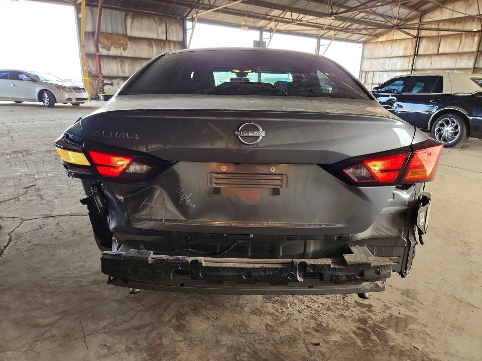 2024 Nissan Altima VIN 1N4BL4BV1RN410733 COPART salvage auction — REAR END, Salvage Title, sold $6,000 on 2026-08-03 (photo 6)