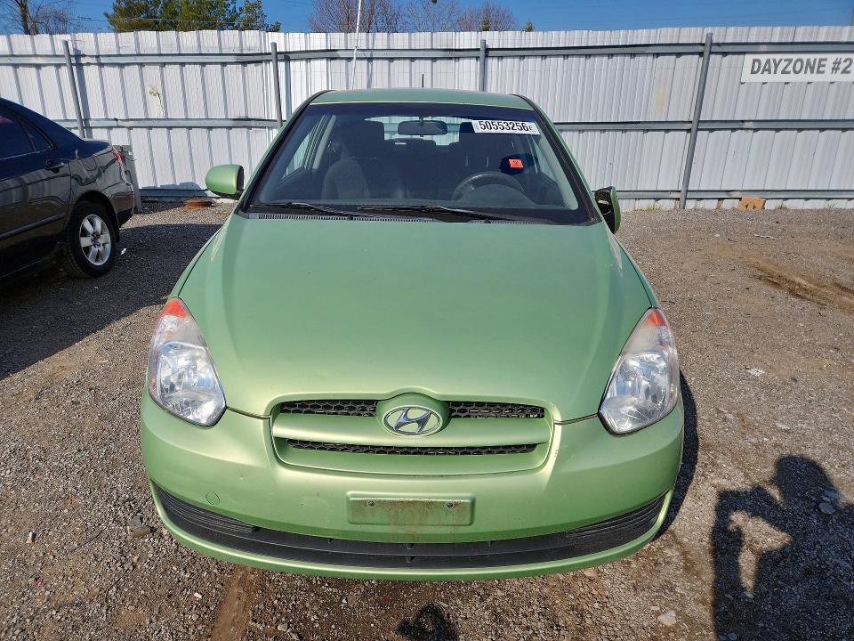 2010 Hyundai Accent VIN KMHCN3BC1AU164421 COPART salvage auction — SIDE, ON - PERMIT NO BRAND - UNFIT, sold $200 on 2026-07-14 (photo 5)