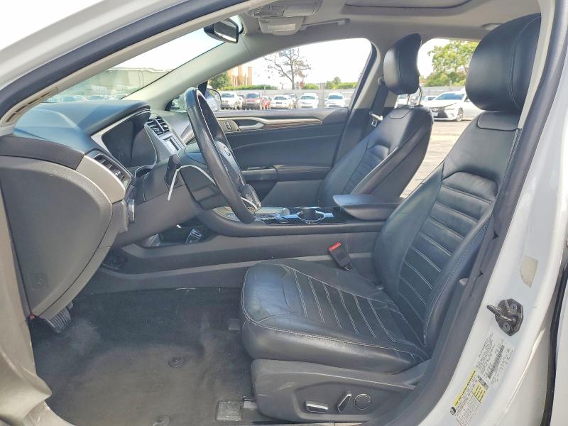 2014 Ford Fusion VIN 3FA6P0HD9ER212793 COPART salvage auction — MINOR DENT/SCRATCHES, Ca - Dis/Dlr/Exp Only Clean Title, sold $725 on 2026-07-21 (photo 7)