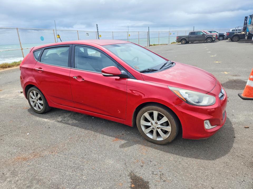 2013 Hyundai Accent VIN KMHCU5AE3DU078596 COPART salvage auction — REAR END, Hi - Certificate Of Salvage, sold $25 on 2026-07-27 (photo 4)