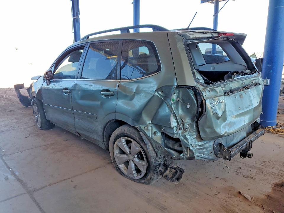 2014 Subaru Forester VIN JF2SJAMC3EH433760 COPART salvage auction — ROLLOVER, Az - Cert Of Title - Salvage, sold $1,050 on 2026-07-02 (photo 2)