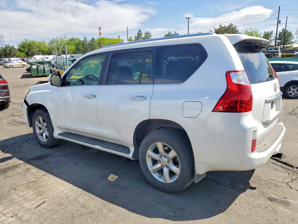 2011 Lexus Gx 460 VIN JTJBM7FX9B5032345 COPART salvage auction — FRONT END, Co - Dis/Dlr/Exp Only Clean Title, sold $10,000 on 2026-07-23 (photo 2)