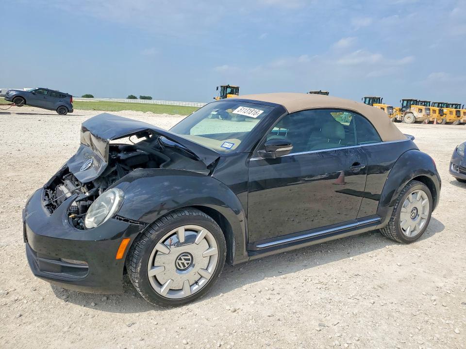 2015 Volkswagen Beetle VIN 3VW517AT1FM802872 — COPART salvage auction photo