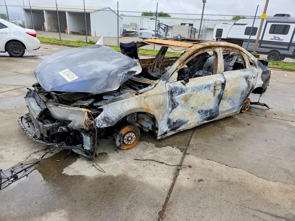2022 Audi A3 VIN WAUHUDGY2NA017116 COPART salvage auction — BURN, CA - NON-REPAIRABLE VEHICLE CERT, sold $10 on 2026-07-27 (photo 1)