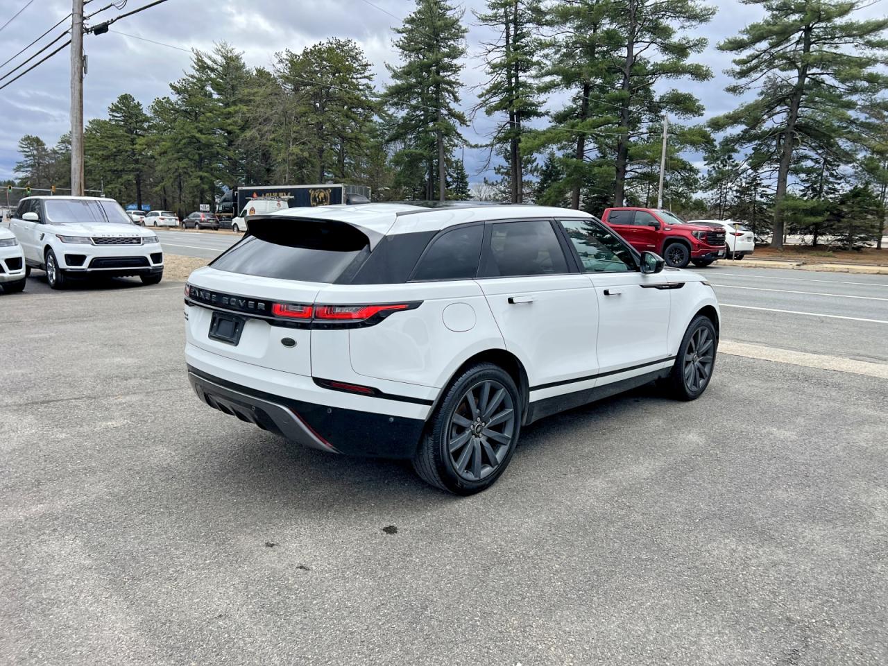 2018 Land Rover Range Rover Velar VIN SALYM2RX0JA720387 COPART salvage auction — Minor Dent/Scratches, LA - CERTIFICATE OF TITLE (P), sold $11,900 on 2026-07-01 (photo 4)