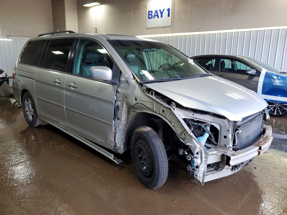 2006 Honda Odyssey VIN 5FNRL38676B432863 COPART salvage auction — SIDE, Il - Salvage Certificate, sold $825 on 2026-07-09 (photo 4)