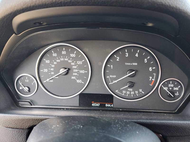 2018 BMW 3er VIN WBA8E1G59JNU92475 COPART salvage auction — FRONT END, Fl - Cert Of Title Slvg Rebuildable, sold $1,300 on 2026-08-02 (photo 9)