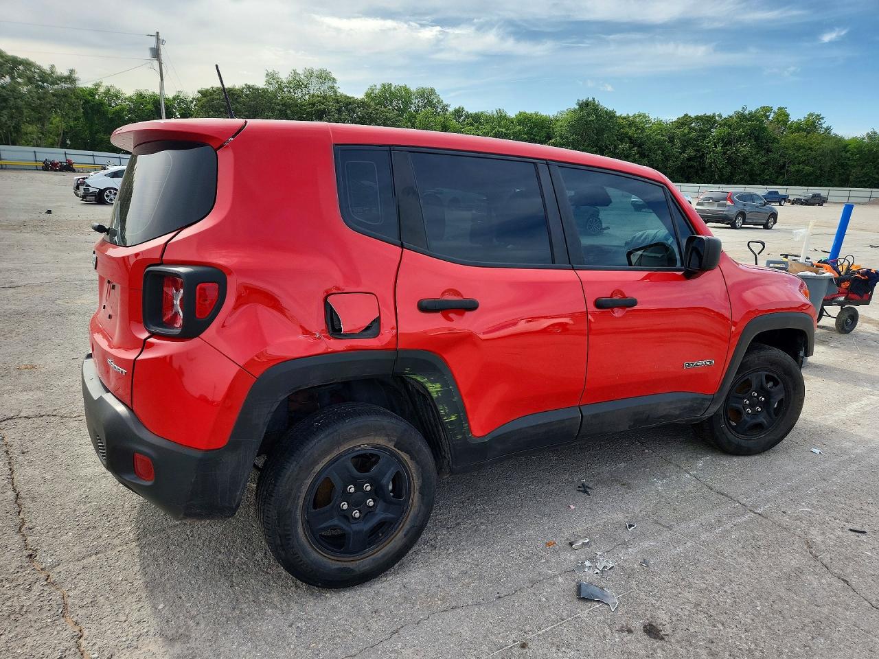 2021 Jeep Renegade VIN ZACNJDAB2MPN28100 COPART salvage auction — Front End, OK - CERT OF TITLE-SALVAGE, sold $550 on 2026-07-09 (photo 3)