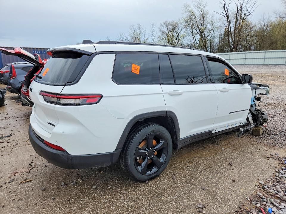 2023 Jeep Cherokee VIN 1C4RJKBG3P8884246 COPART salvage auction — FRONT END, Salvage Title, sold $8,800 on 2026-08-03 (photo 3)