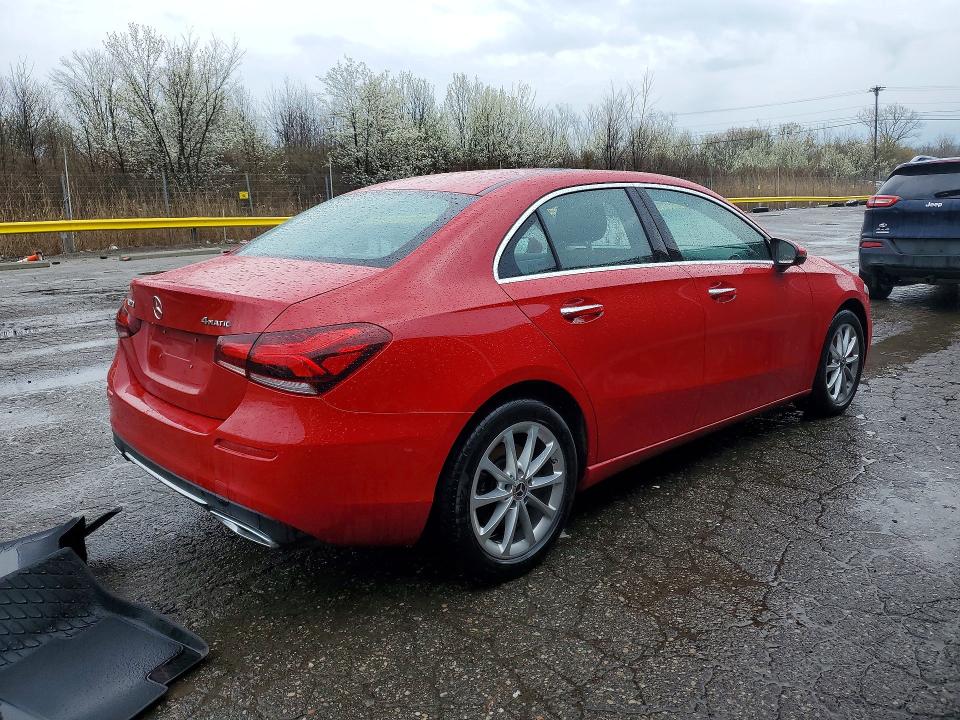 2020 Mercedes-benz A-klasse VIN WDD3G4FB4LW039481 COPART salvage auction — UNDERCARRIAGE, Mi - Certificate Of Title, sold $5,200 on 2026-07-28 (photo 3)