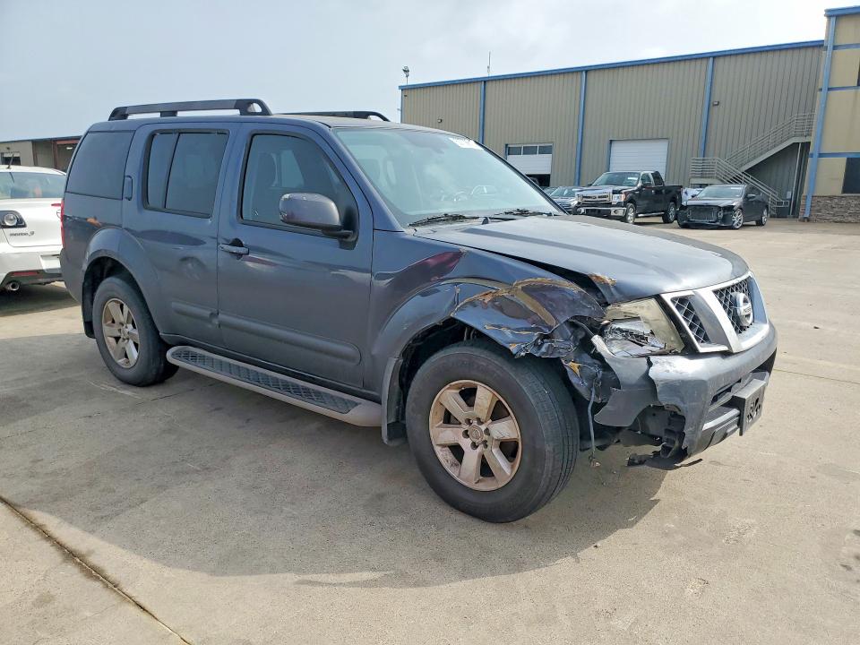2011 Nissan Pathfinder VIN 5N1AR1NN4BC610811 COPART salvage auction — FRONT END, Tx - Salvage Vehicle Title, sold $700 on 2026-07-02 (photo 4)
