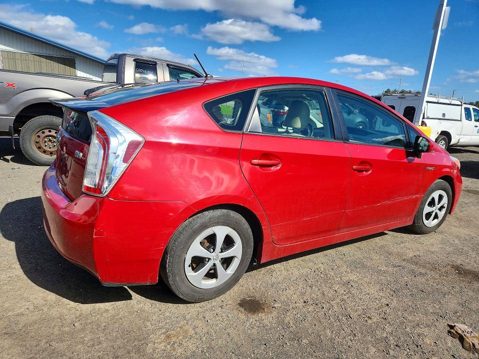 2012 Toyota Prius VIN JTDKN3DU1C5385987 COPART salvage auction — MINOR DENT/SCRATCHES, MA - CERT OF TITLE-SALVAGE, sold $1,450 on 2026-07-31 (photo 3)