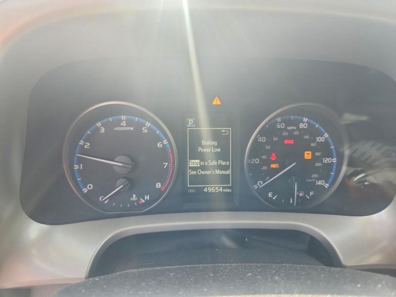 2018 Toyota Rav 4 VIN 2T3BFREV6JW725681 COPART salvage auction — REAR END, Id - Salvage Certificate Of Title, sold $5,600 on 2026-07-02 (photo 9)