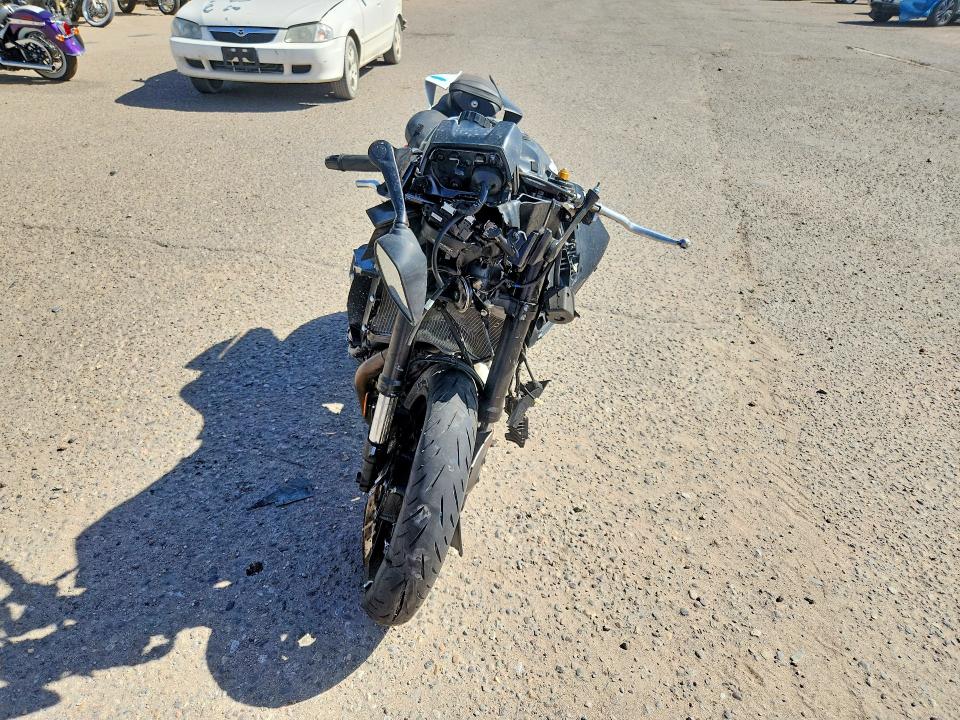 2025 Yamaha Yzf VIN JYARM38E1SA017704 COPART salvage auction — FRONT END, Nm - Cert Of Title-Salvage, sold $325 on 2026-07-30 (photo 2)